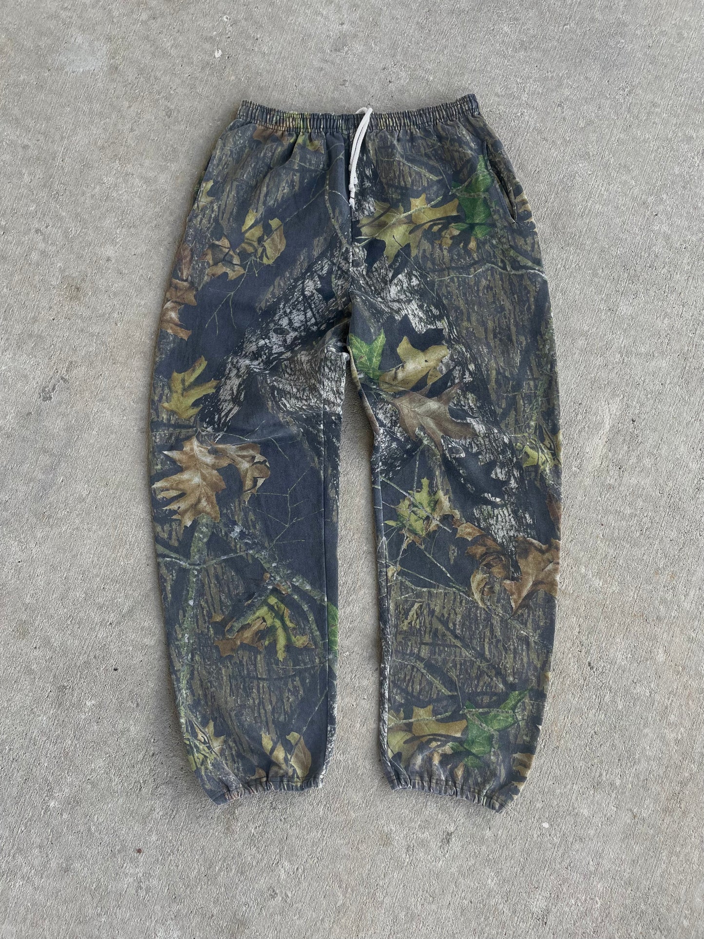 VINTAGE CAMO SWEATPANTS XL