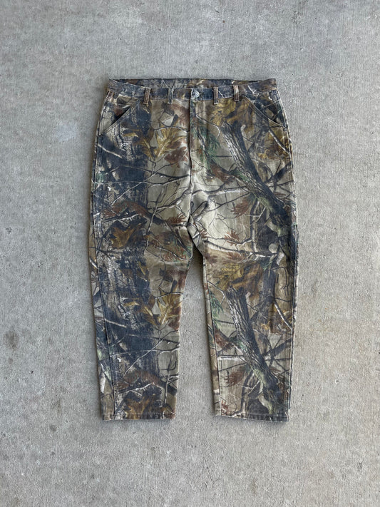 VINTAGE CAMO PANTS 41X29