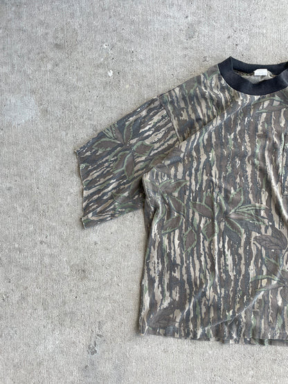 VINTAGE 90s CAMO TEE LARGE