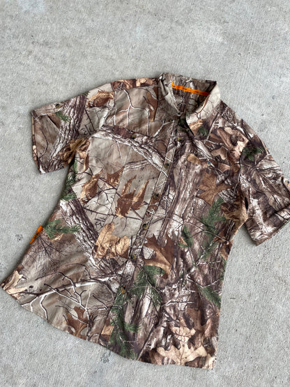 VINTAGE CAMO BUTTON UP LARGE